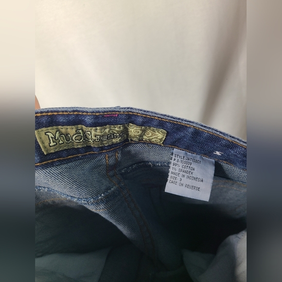 MUDD jeans Y2K boot cut jemstone Embellished denim size 3 womens - Picture 7 of 7